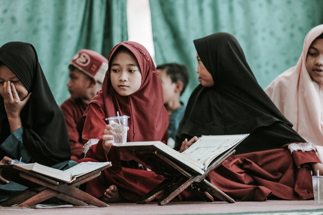 Kenali Tanda-Tanda Anak Siap Masuk Pesantren